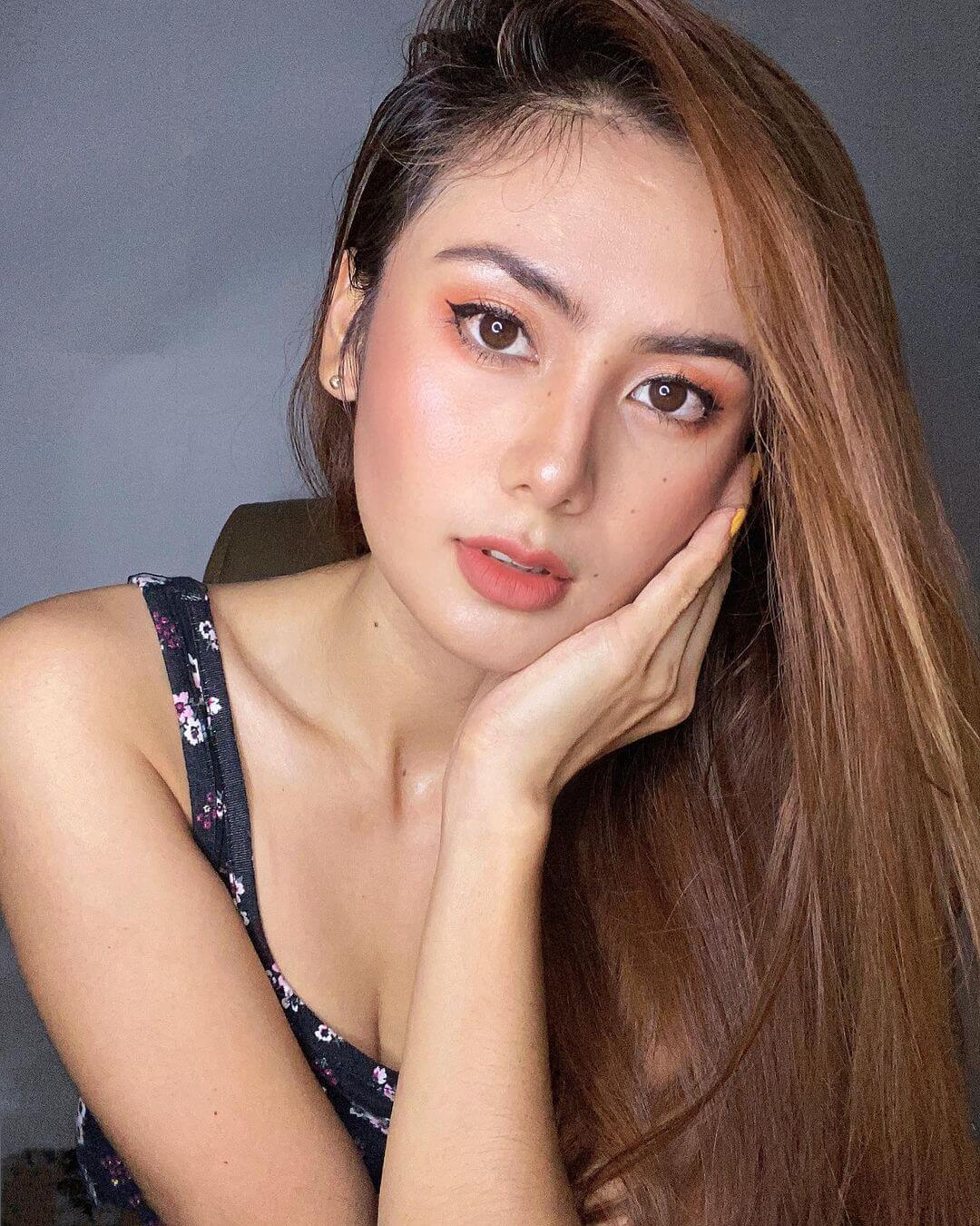 Zeiuss | Joycee Woodee